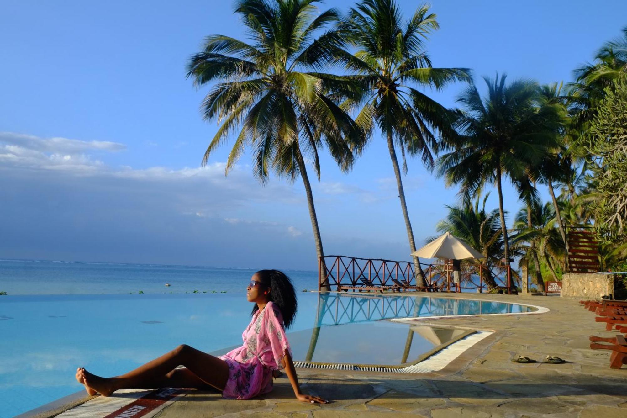 Voyager Beach Resort Mombasa Exterior foto
